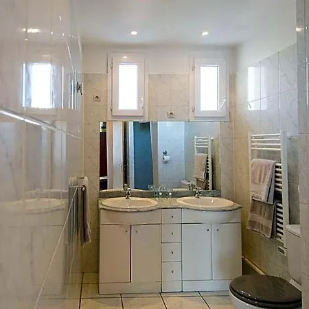 Service Aparthotel
