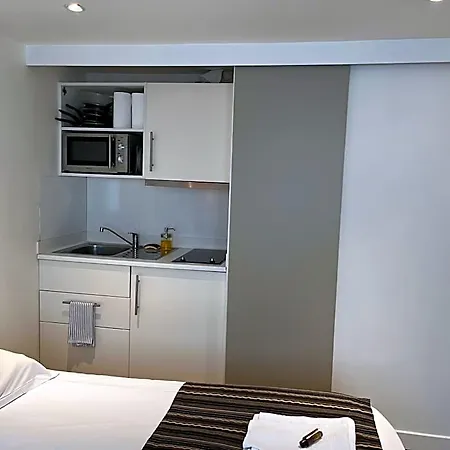 Aparthotel Service Clamart