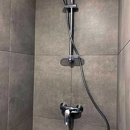 Service Aparthotel 3*