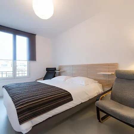 Service 3* Кламар