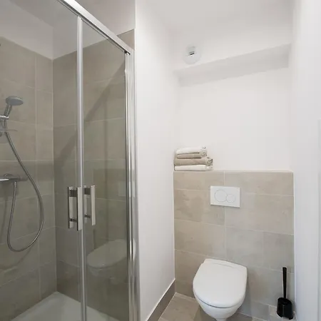 Service Clamart