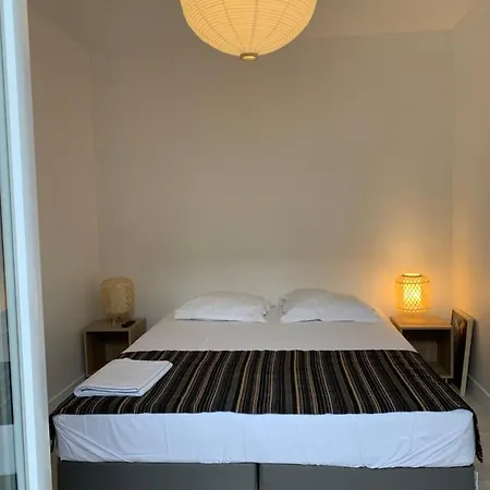 Aparthotel Service 3*